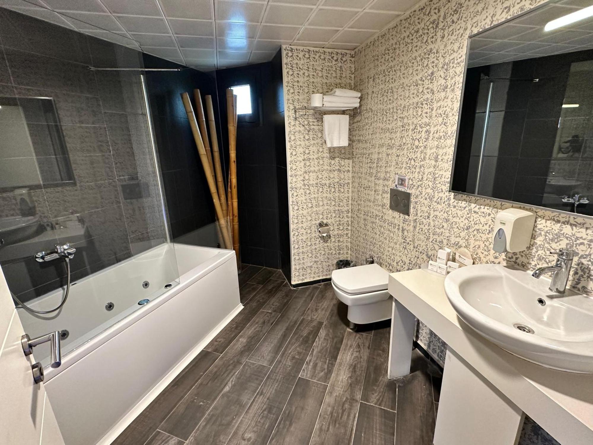 Tempo Hotel Caglayan Istanbul Eksteriør bilde